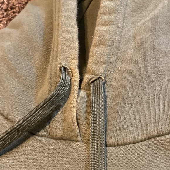 Northface hoodie - Picture 2 of 3